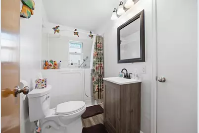 209 S Broadway, Hoffman, IL 62250 - Photo 17