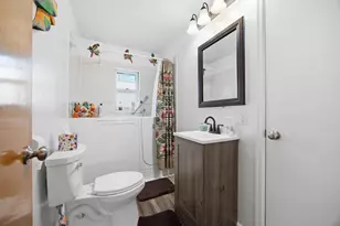 209 S Broadway, Hoffman, IL 62250 - Photo 17