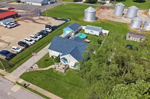 209 S Broadway, Hoffman, IL 62250 - Photo 47