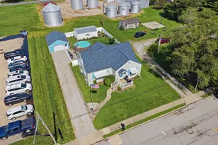 209 S Broadway, Hoffman, IL 62250 - Photo 45