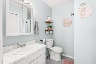 414 Flanagan Cir, Minooka, IL 60447 - Photo 11