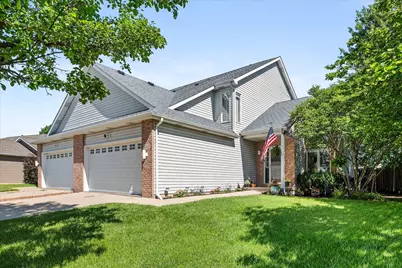 414 Flanagan Circle #B, Minooka, IL 60447 - Photo 1