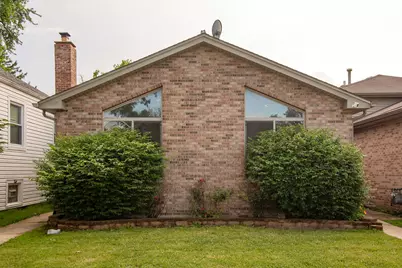 12402 S Racine Avenue, Calumet Park, IL 60827 - Photo 1