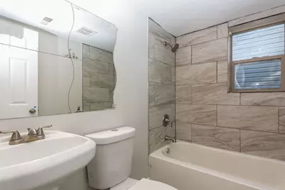 12402 S Racine Avenue, Calumet Park, IL 60827 - Photo 13