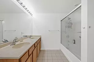 9670 Franklin Ave, Franklin Park, IL 60131 - Photo 17