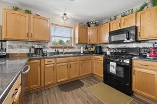 1632 Tall Oaks Dr, Plainfield, IL 60586 - Photo 5