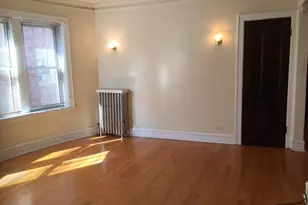 3746 W Irving Park Rd, Chicago, IL 60618 - Photo 3