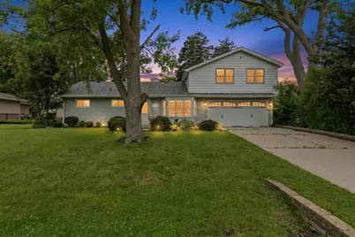 5524 S Bruner Street, Hinsdale, IL 60521 - Photo 1