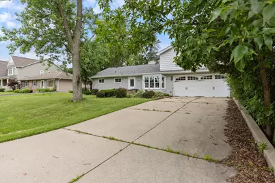 5524 S Bruner Street, Hinsdale, IL 60521 - Photo 3