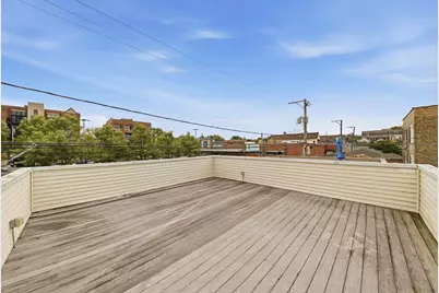 2446 W Pensacola Avenue, Chicago, IL 60618 - Photo 25