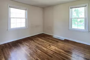 4231 W Nelson St, Chicago, IL 60641 - Photo 9