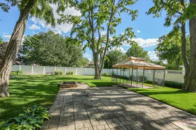 778 Woodstock Lane, Bourbonnais, IL 60914 - Photo 5
