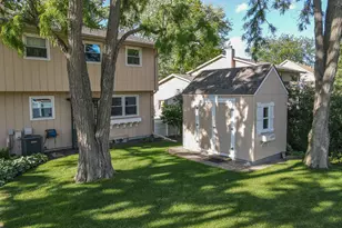 778 Woodstock Ln, Bourbonnais, IL 60914 - Photo 9