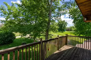 17 Deer Run Rd, Orion, IL 61273 - Photo 9
