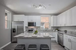 7952 S Elizabeth St, Chicago, IL 60620 - Photo 9