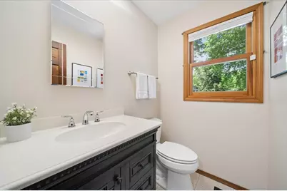 925 Manchester Street, Naperville, IL 60563 - Photo 11