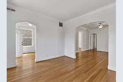 4935 W Henderson Street, Chicago, IL 60641 - Photo 19