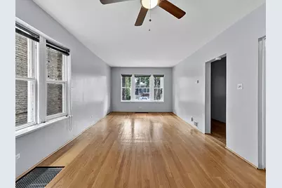 4935 W Henderson Street, Chicago, IL 60641 - Photo 5