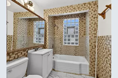 4935 W Henderson Street, Chicago, IL 60641 - Photo 9