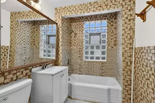 4935 W Henderson St, Chicago, IL 60641 - Photo 9