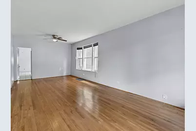 4935 W Henderson Street, Chicago, IL 60641 - Photo 3