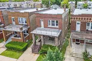 4935 W Henderson St, Chicago, IL 60641 - Photo 1