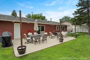 8 Dolphin Ct, Oswego, IL 60543 - Photo 21