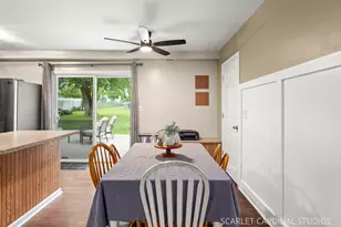8 Dolphin Ct, Oswego, IL 60543 - Photo 7