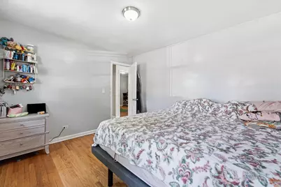 7201 S Sawyer Avenue, Chicago, IL 60629 - Photo 15