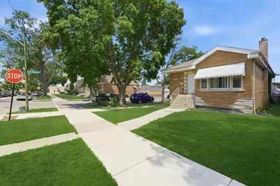 7201 S Sawyer Avenue, Chicago, IL 60629 - Photo 5