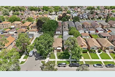7201 S Sawyer Avenue, Chicago, IL 60629 - Photo 23