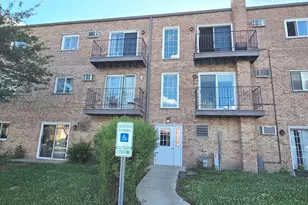 151 Elk Trail, Carol Stream, IL 60188 - Photo 1