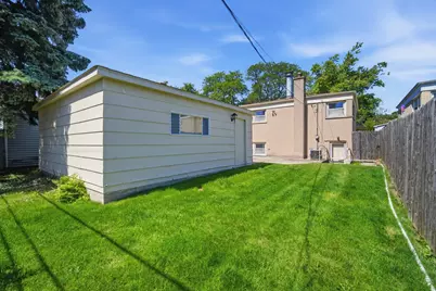 905 Long Road, Glenview, IL 60025 - Photo 23