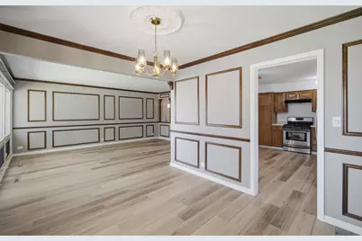 905 Long Road, Glenview, IL 60025 - Photo 7