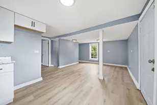 11317 S Carpenter St, Chicago, IL 60643 - Photo 9