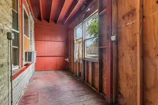 9605 S Winston Ave, Chicago, IL 60643 - Photo 17