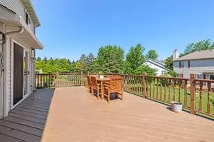2462 Green Valley Ct, Aurora, IL 60503 - Photo 39