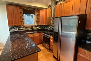 2657 W Thomas St, Chicago, IL 60622 - Photo 11
