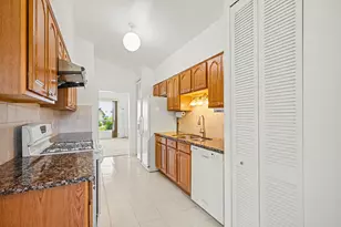9834 N Maynard Terrace, Niles, IL 60714 - Photo 13