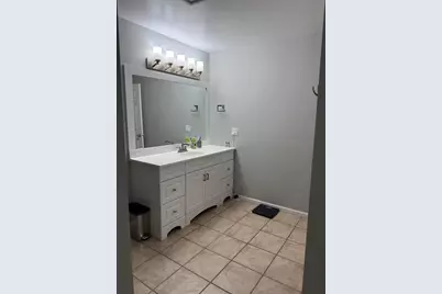 372 Sandhurst Circle #4, Glen Ellyn, IL 60137 - Photo 13