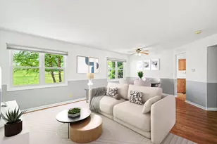 [Address not provided], Carol Stream, IL 60188 - Photo 7