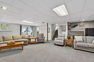 28W075 Aurora Ave, Naperville, IL 60540 - Photo 35