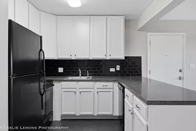 5801 Oakwood Drive #F, Lisle, IL 60532 - Photo 9