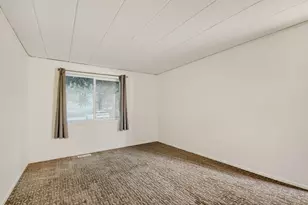 1102 Westover Ln, Schaumburg, IL 60193 - Photo 17