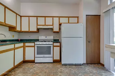 1111 Vail Court #1111, Naperville, IL 60540 - Photo 7