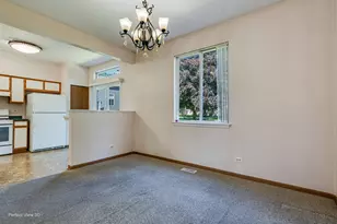 1111 Vail Ct, Naperville, IL 60540 - Photo 5