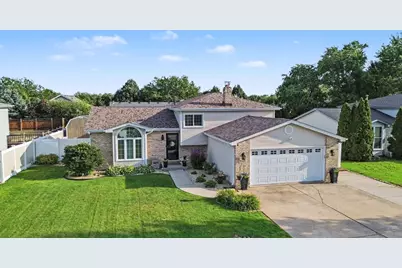 2509 Waterford Drive, Crest Hill, IL 60403 - Photo 25