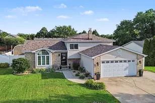2509 Waterford Dr, Crest Hill, IL 60403 - Photo 25