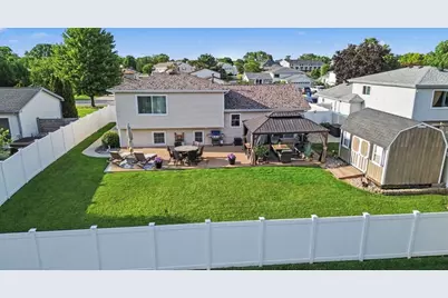 2509 Waterford Drive, Crest Hill, IL 60403 - Photo 27