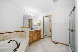 322 Hemlock Ln, Oswego, IL 60543 - Photo 39